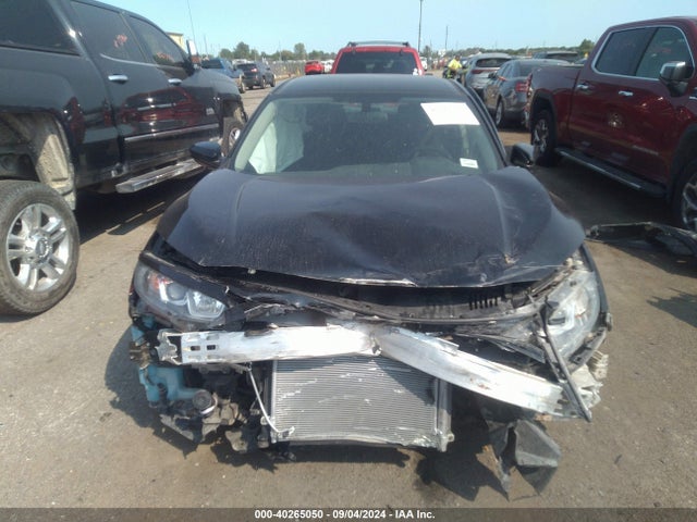 Honda Civic Lx 2018 2HGFC2F58JH558354 Image 12