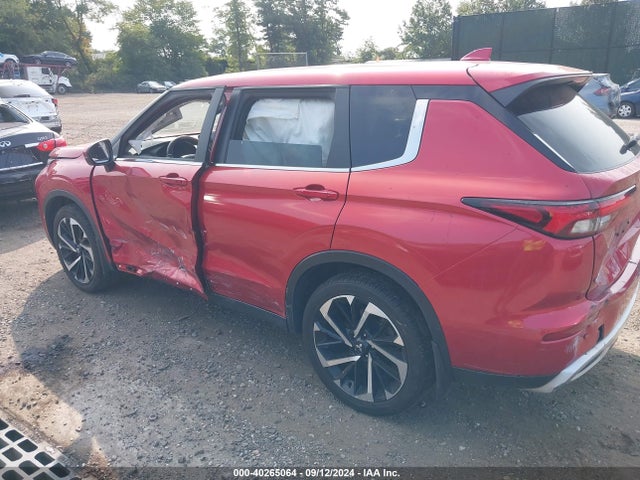 2022 MITSUBISHI OUTLANDER JA4J4UA89NZ025108 Photo 2