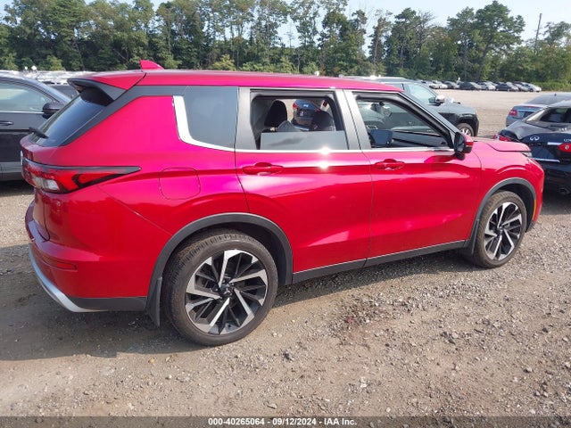 2022 MITSUBISHI OUTLANDER JA4J4UA89NZ025108 Photo 3