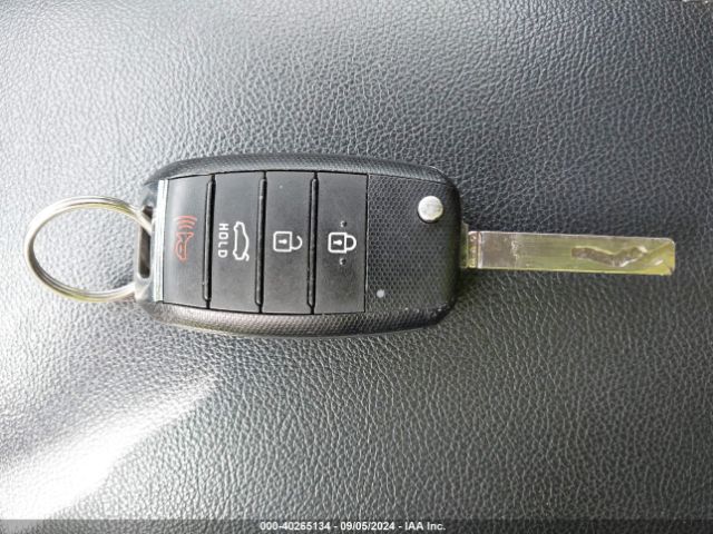 5XXGT4L39LG438148 KIA Optima Lx