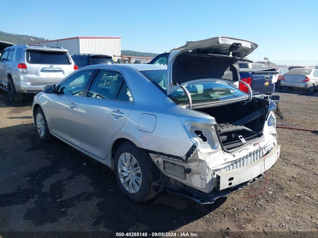 Toyota CAMRY LE 2014 4T4BF1FK1ER428425 Image 3