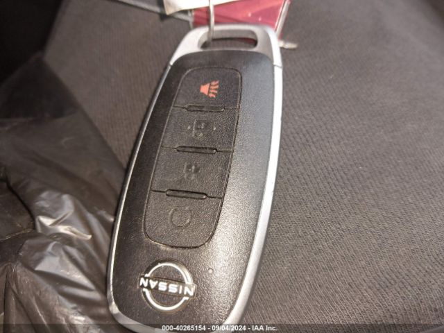 JN8BT3BA8PW428434 Nissan Rogue Sv Fwd