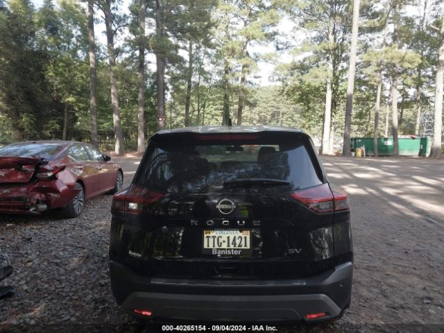 JN8BT3BA8PW428434 Nissan Rogue Sv Fwd