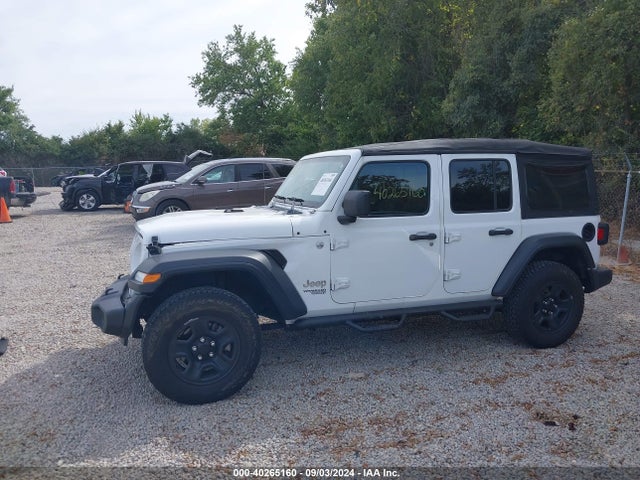 1C4HJXDG5JW150717 Jeep Wrangler Unlimited Sport 4x4