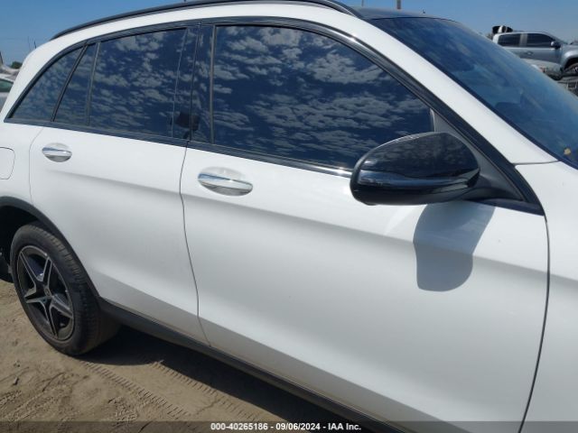 W1N0G8DB2NV394352 Mercedes-Benz Glc 300 Suv