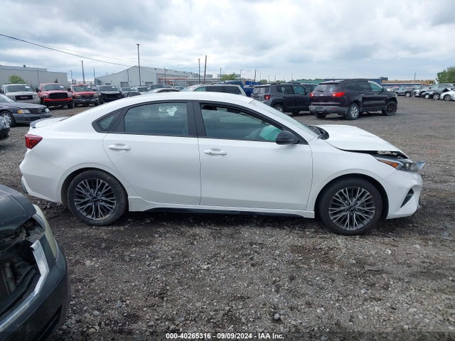 KIA Forte Gt-line 2022 3KPF54ADXNE498937 Image 12