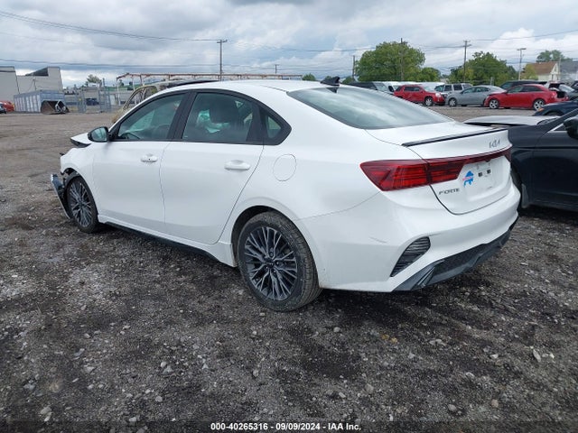 KIA Forte Gt-line 2022 3KPF54ADXNE498937 Image 3