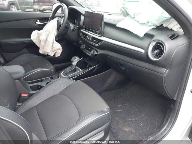 KIA Forte Gt-line 2022 3KPF54ADXNE498937 Image 5