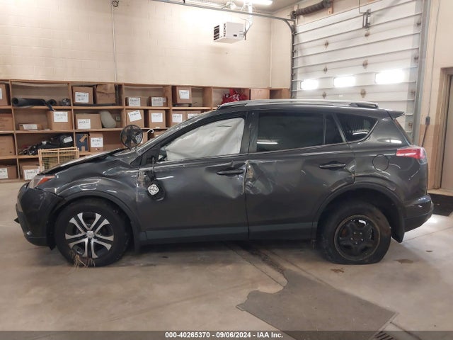 Toyota RAV4 LE 2018 JTMZFREV1JJ179014 Image 15