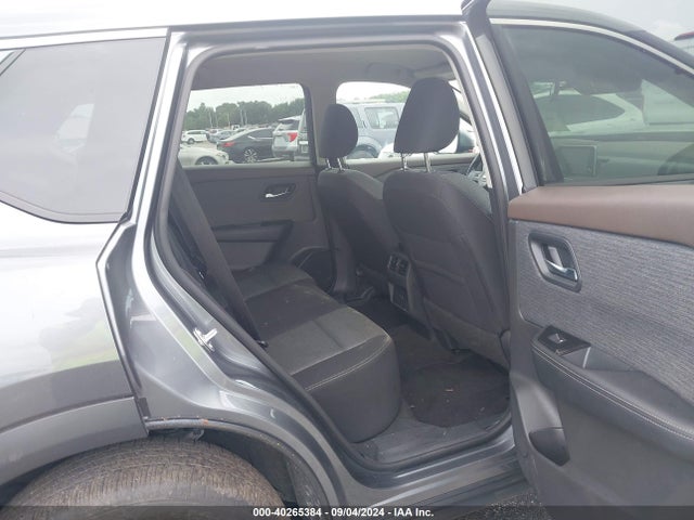 5N1BT3BA6PC900381 Nissan Rogue Sv Fwd