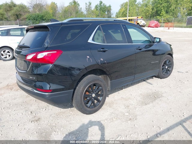 Chevrolet EQUINOX LT 2018 2GNAXSEV0J6212266 Image 4