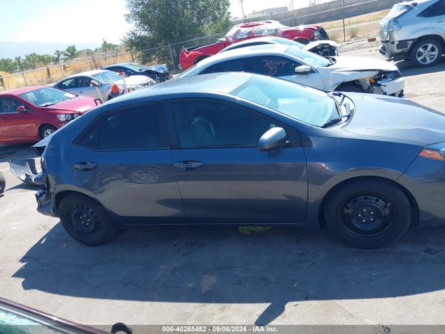 Toyota COROLLA LE 2018 2T1BURHE4JC051655 Image 13