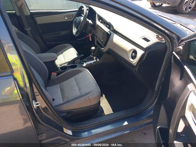 Toyota COROLLA LE 2018 2T1BURHE4JC051655 Image 5
