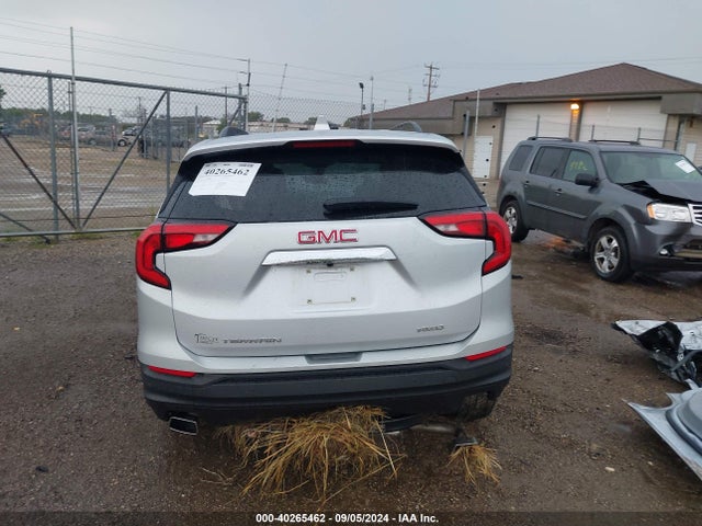 3GKALTEXXJL141606 GMC Terrain Sle