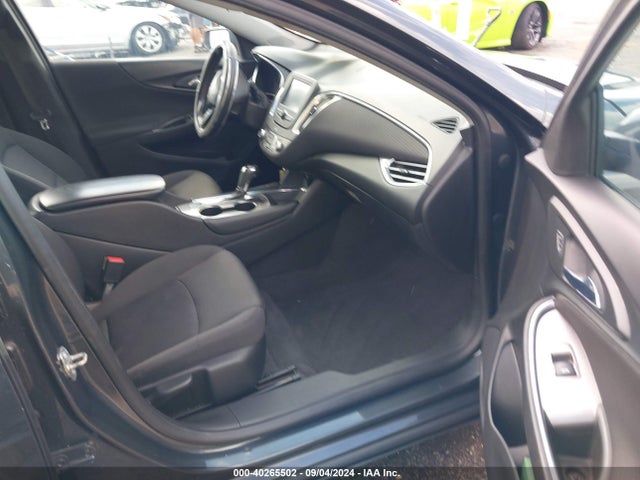 Chevrolet MALIBU LT 2018 1G1ZD5ST0JF238860 Image 5