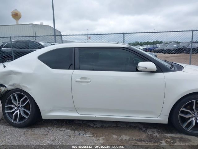 JTKJF5C71F3090039 Scion TC