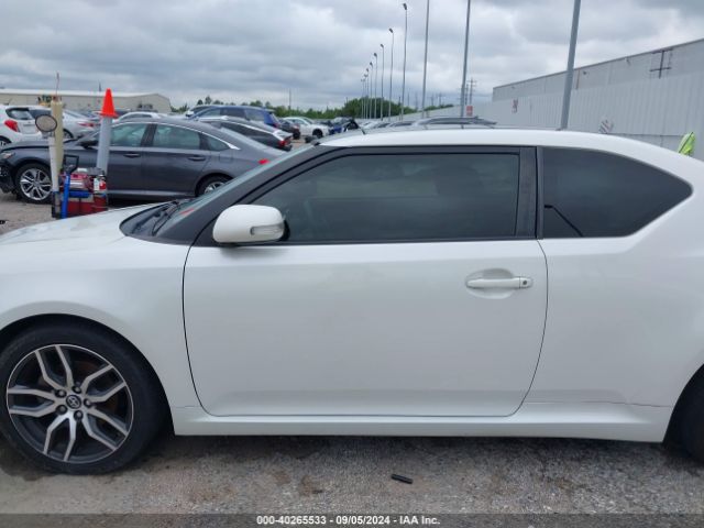 JTKJF5C71F3090039 Scion TC
