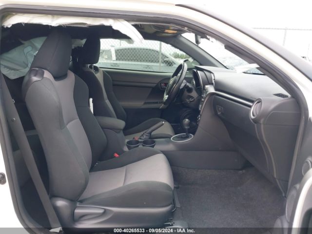 JTKJF5C71F3090039 Scion TC
