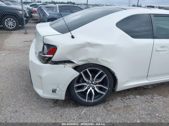 JTKJF5C71F3090039 Scion TC