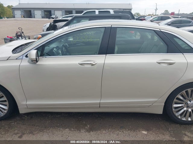 3LN6L2JK2FR624626 Lincoln MKZ