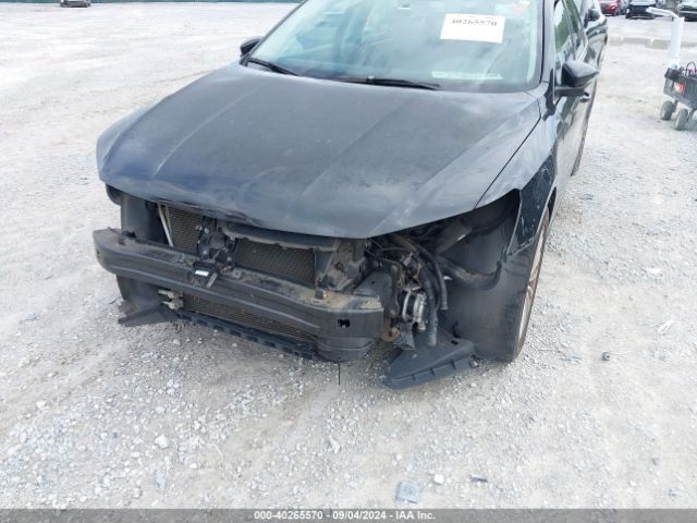 1VWBT7A33GC012148 Volkswagen Passat 1.8t Se