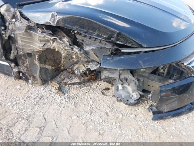 Chevrolet IMPALA 2LZ 2018 1G1125S30JU146355 Image 6