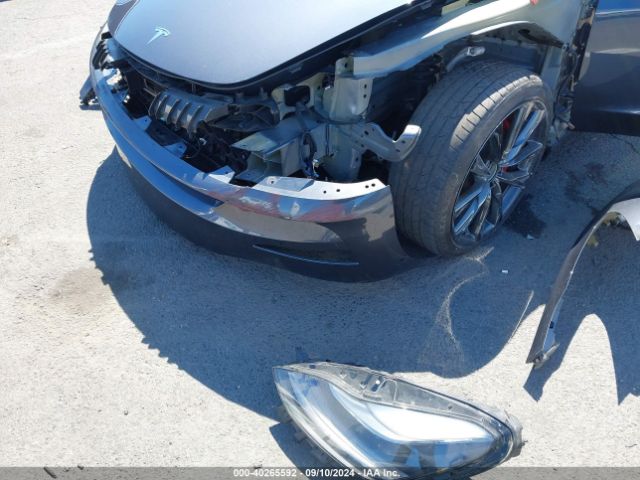 5YJ3E1EA2MF995975 Tesla Model 3 Standard Range Plus Rear-wheel Drive