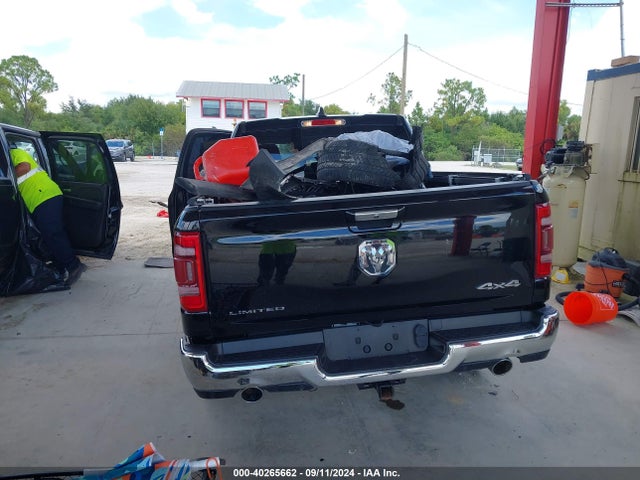 1C6SRFHT6MN655778 RAM 1500 Limited  4x4 5'7 Box