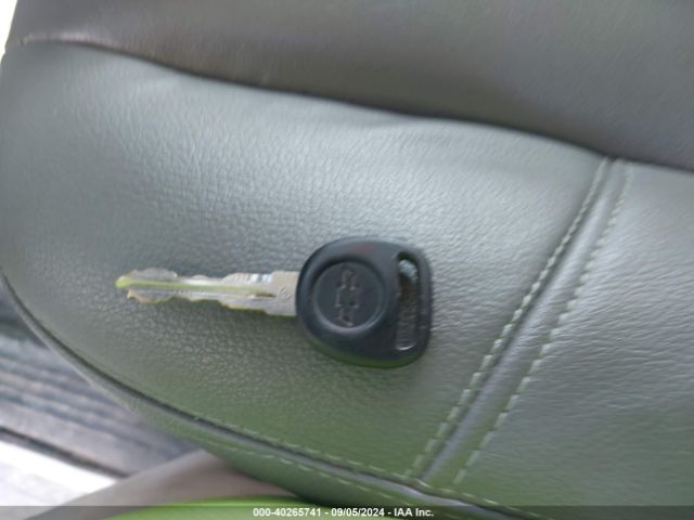 2013 CHEVROLET SILVERADO 1500 1GCRKPE79DZ181116 Photo 10