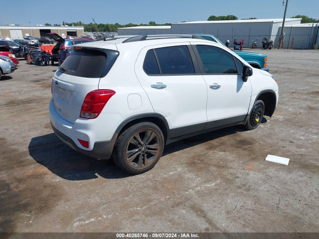 Chevrolet Trax Lt 2018 3GNCJLSBXJL159372 Image 4