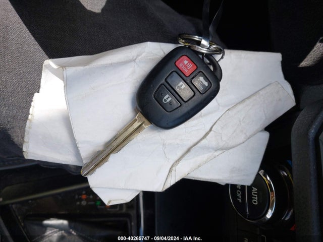 Toyota Corolla S Plus 2014 2T1BURHE5EC208177 Image 11