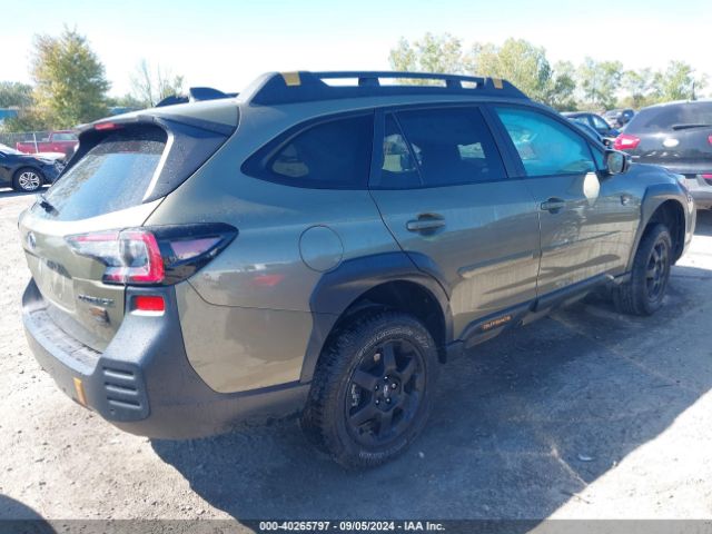 4S4BTGUD1R3135176 Subaru Outback Wilderness