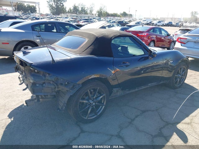JM1NDAC77H0121855 Mazda Mx-5 Miata Club