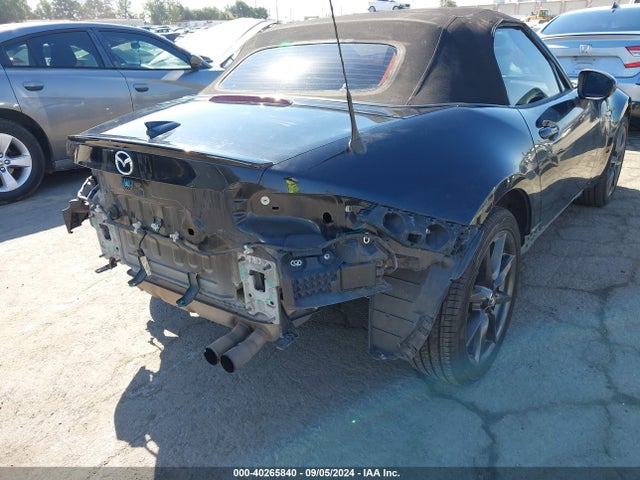 JM1NDAC77H0121855 Mazda Mx-5 Miata Club