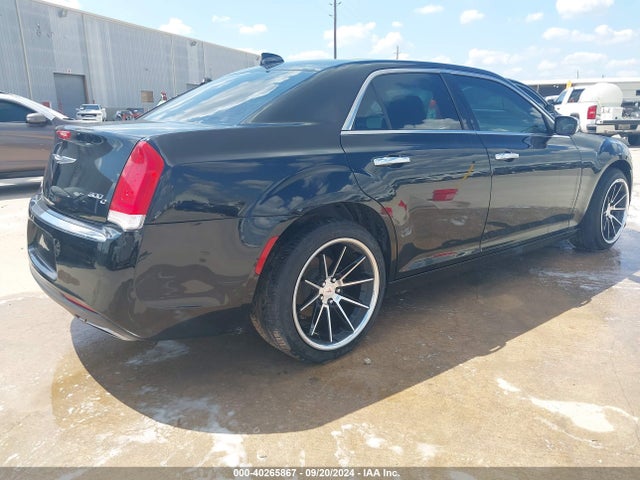 2C3CCAEG4HH566335 Chrysler 300C
