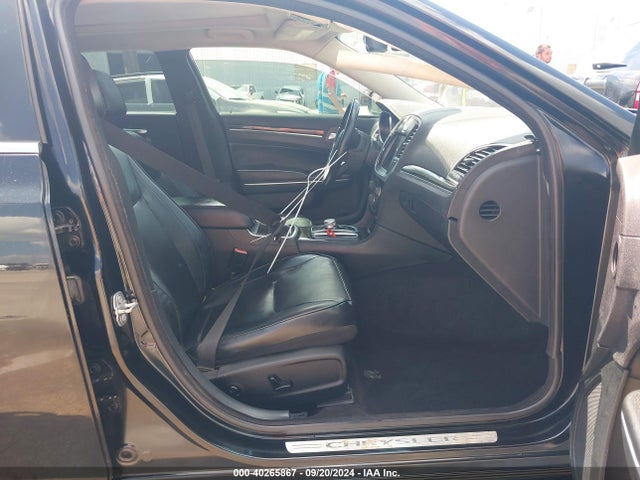 2C3CCAEG4HH566335 Chrysler 300C