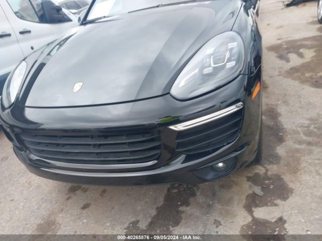 WP1AA2A25JKA00612 Porsche Cayenne