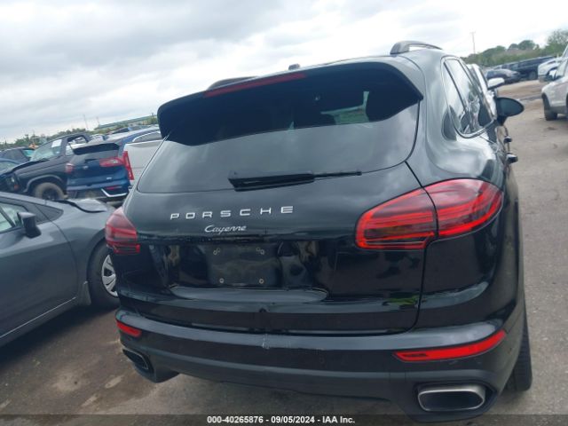 WP1AA2A25JKA00612 Porsche Cayenne