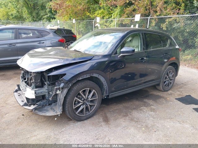 Mazda Cx-5 Grand Touring 2017 JM3KFBDL5H0113968 Image 2