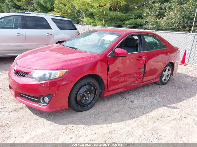 Toyota CAMRY SE 2014 4T1BF1FK7EU833229 Image 2