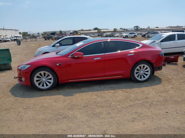 5YJSA1E22JF244242 Tesla Model S 100d/75d/p100d