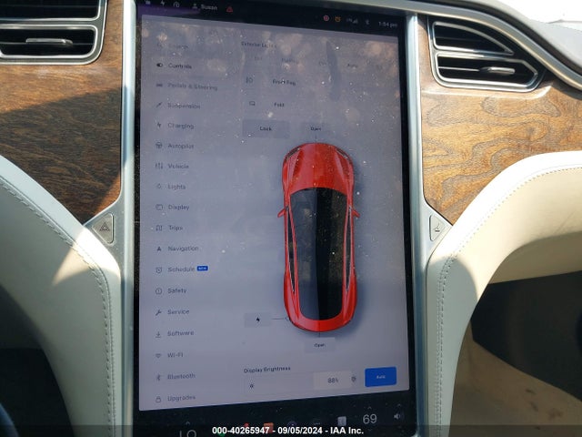 5YJSA1E22JF244242 Tesla Model S 100d/75d/p100d