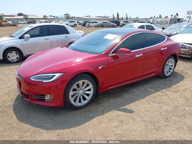 2018 TESLA MODEL S 5YJSA1E22JF244242 Photo 1