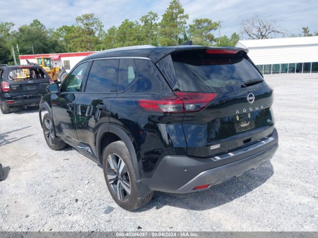5N1BT3CA5PC865332 Nissan Rogue Sl Fwd