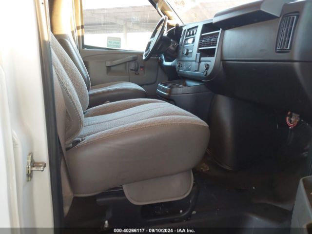 1GTW7AFP1P1113928 GMC Savana Cargo Rwd 2500 Regular Wheelbase Work Van