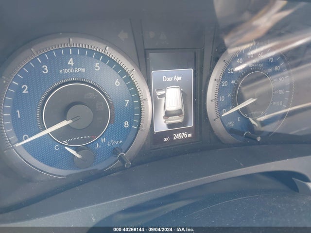 5TDYZ3DC1LS082949 Toyota SIENNA XLE