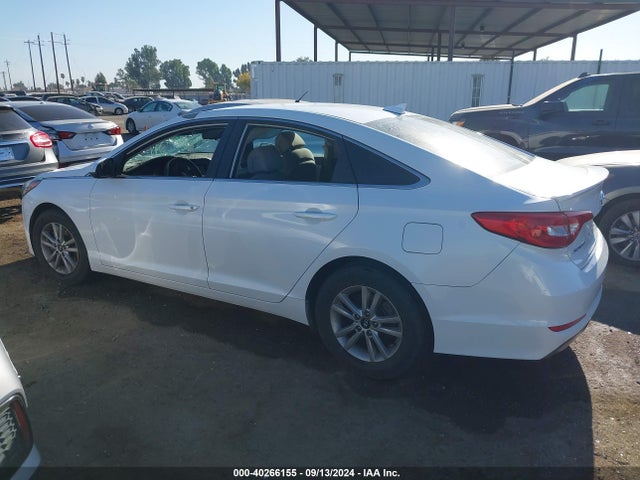 Hyundai SONATA SE 2016 5NPE24AF7GH360146 Image 13