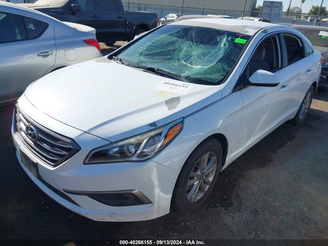 Hyundai SONATA SE 2016 5NPE24AF7GH360146 Image 16