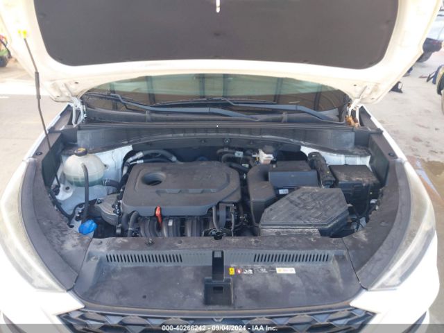 KM8J33ALXKU897678 Hyundai TUCSON SEL