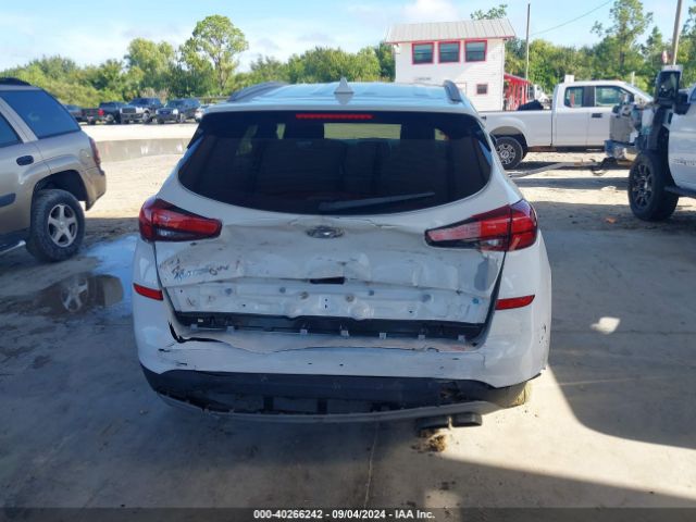 KM8J33ALXKU897678 Hyundai TUCSON SEL